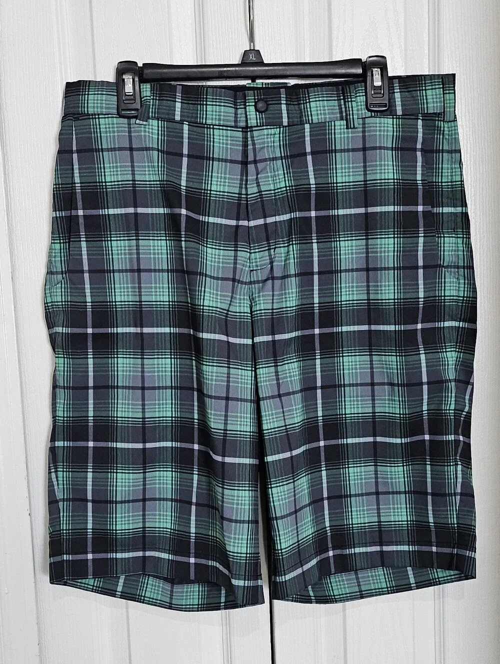Nike Golf Dri-FIT Tour Performance Plaid Golf Shorts Men's 34 Green Black.